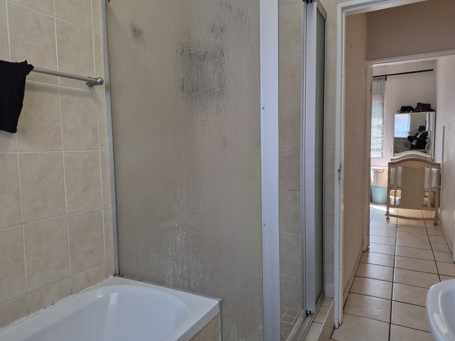 3 Bedroom Property for Sale in Terenure Gauteng