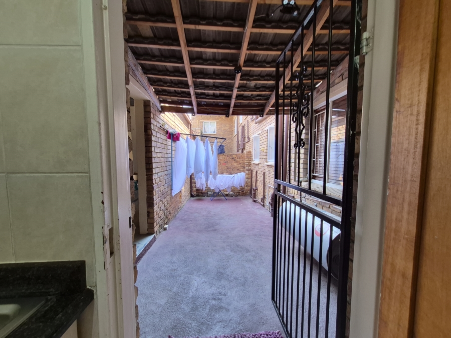 3 Bedroom Property for Sale in Terenure Gauteng