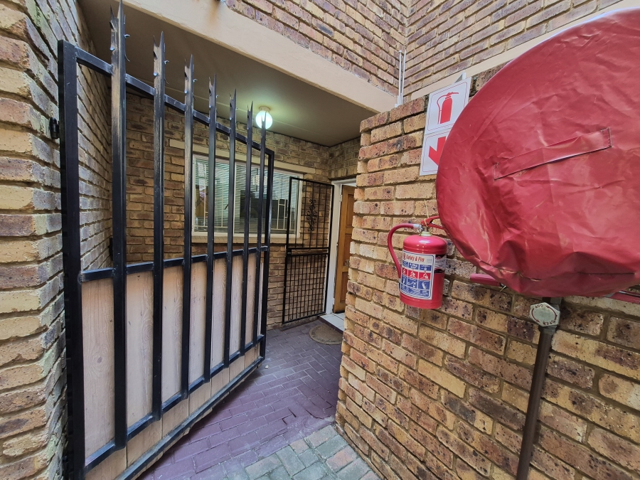 3 Bedroom Property for Sale in Terenure Gauteng
