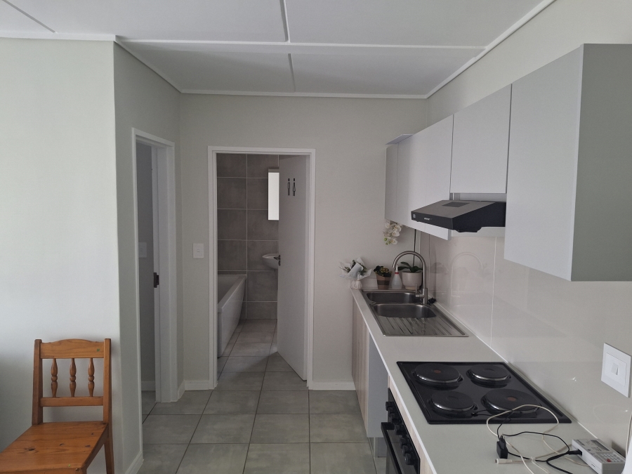 To Let 1 Bedroom Property for Rent in Mooikloof Gauteng