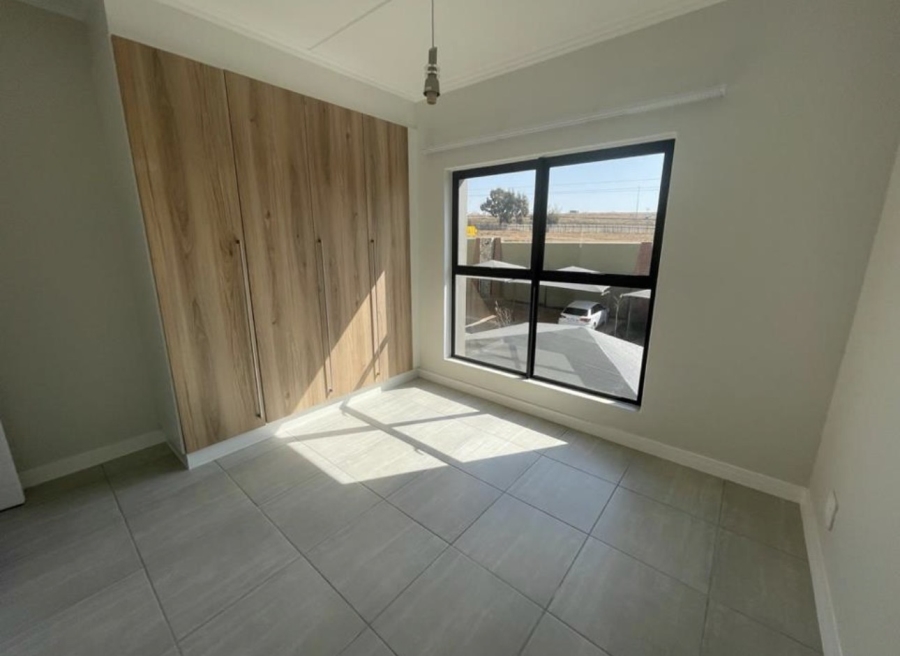 3 Bedroom Property for Sale in Waterfall Gauteng