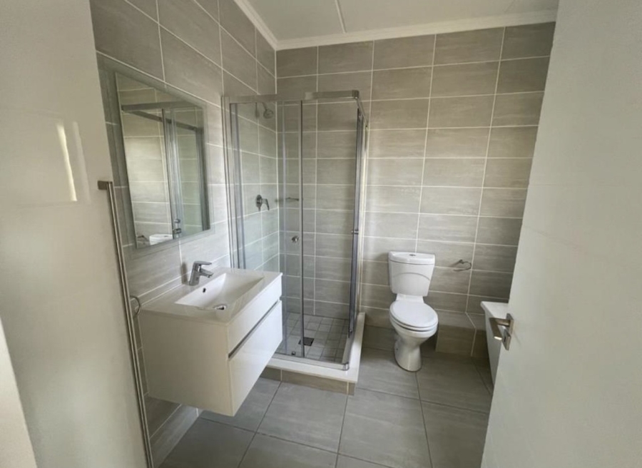 3 Bedroom Property for Sale in Waterfall Gauteng