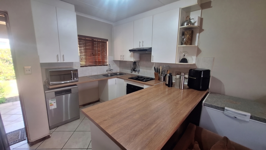 2 Bedroom Property for Sale in Northgate Gauteng