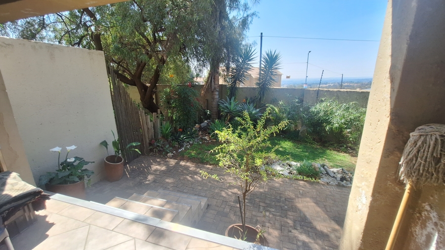 2 Bedroom Property for Sale in Northgate Gauteng