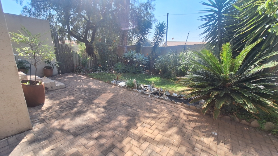 2 Bedroom Property for Sale in Northgate Gauteng