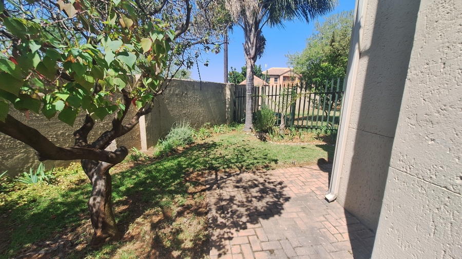 2 Bedroom Property for Sale in Northgate Gauteng