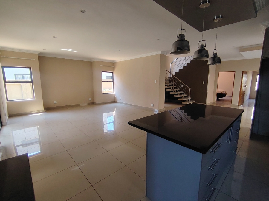3 Bedroom Property for Sale in Kameeldrift East Gauteng