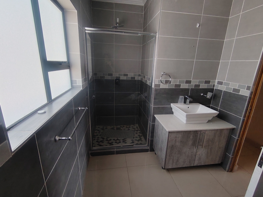 3 Bedroom Property for Sale in Kameeldrift East Gauteng