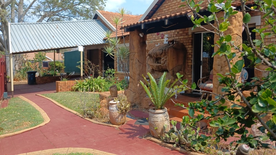 3 Bedroom Property for Sale in Doornpoort Gauteng