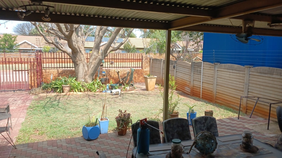 3 Bedroom Property for Sale in Doornpoort Gauteng