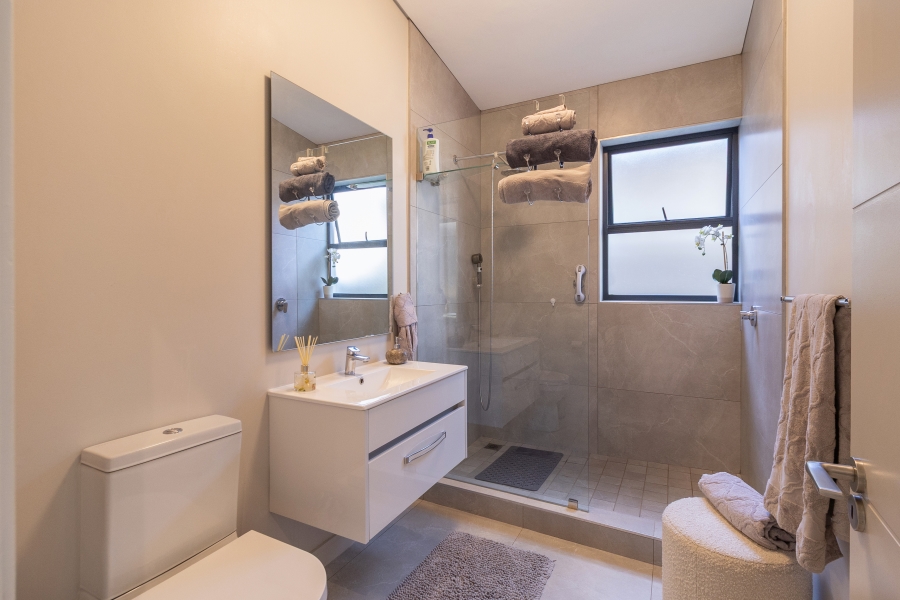 3 Bedroom Property for Sale in Eye of Africa Gauteng