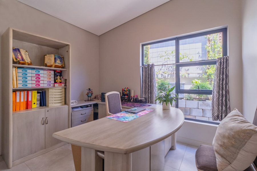 3 Bedroom Property for Sale in Eye of Africa Gauteng