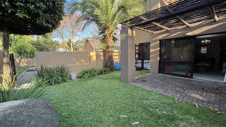 2 Bedroom Property for Sale in Lonehill Gauteng
