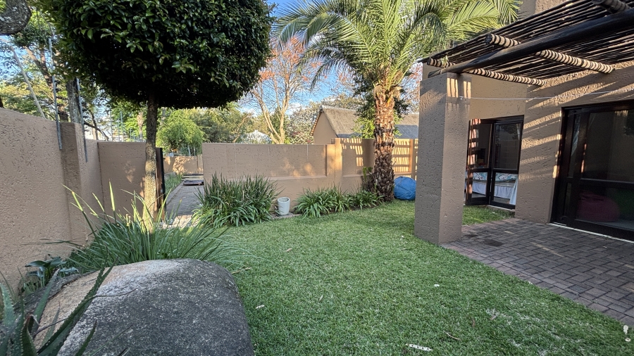 2 Bedroom Property for Sale in Lonehill Gauteng