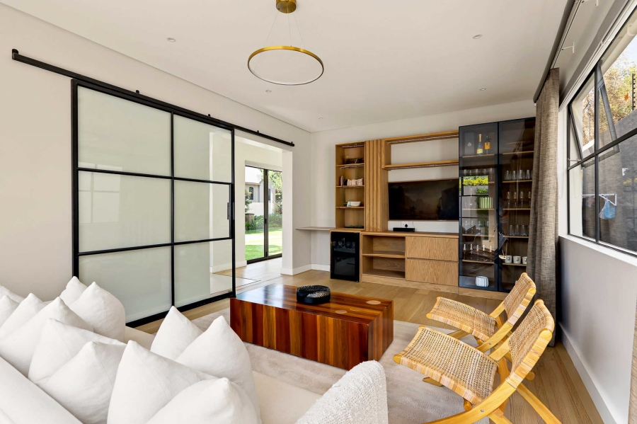 5 Bedroom Property for Sale in Parktown North Gauteng