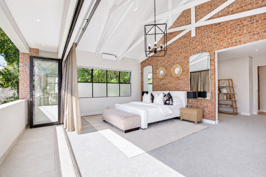 5 Bedroom Property for Sale in Parktown North Gauteng