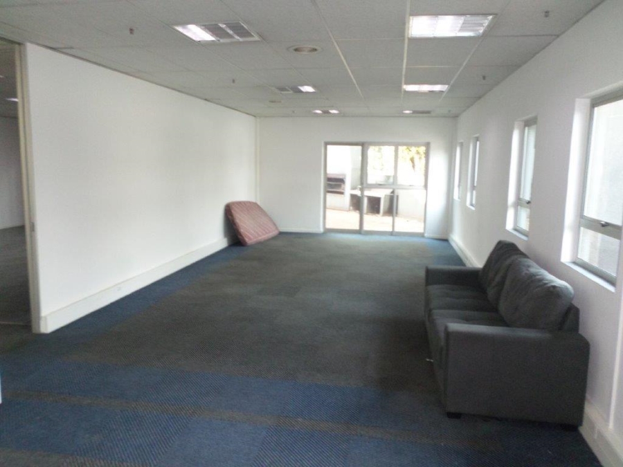 To Let Commercial Property for Rent in Longmeadow Gauteng