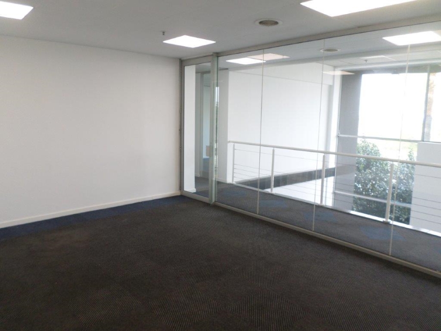 To Let Commercial Property for Rent in Longmeadow Gauteng