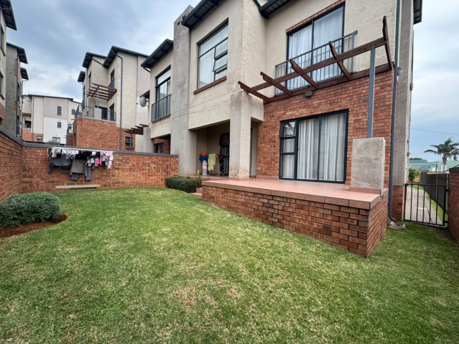 2 Bedroom Property for Sale in Bergbron Gauteng