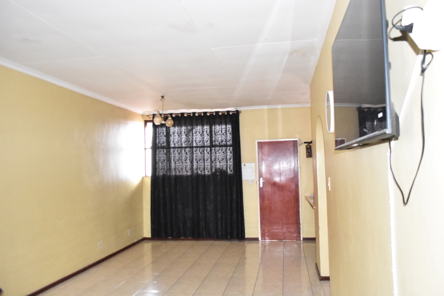 2 Bedroom Property for Sale in Pretoria West Gauteng