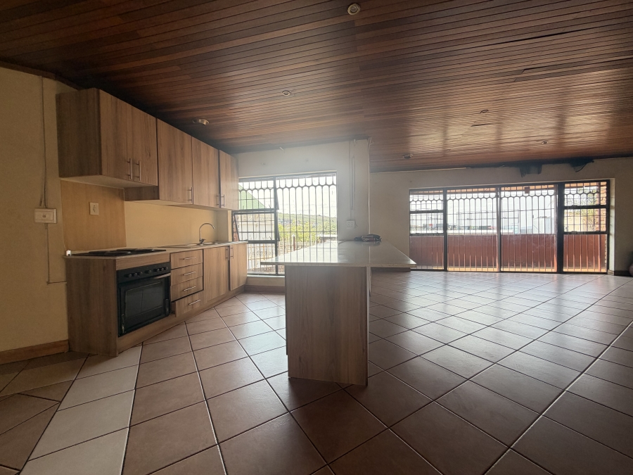 To Let 2 Bedroom Property for Rent in Laudium Gauteng