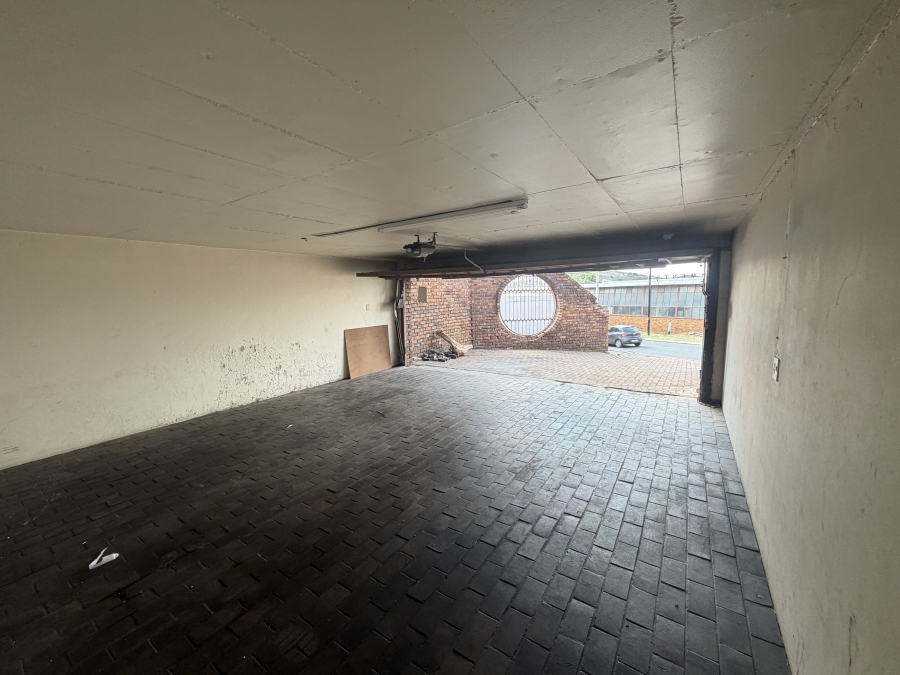 To Let 2 Bedroom Property for Rent in Laudium Gauteng