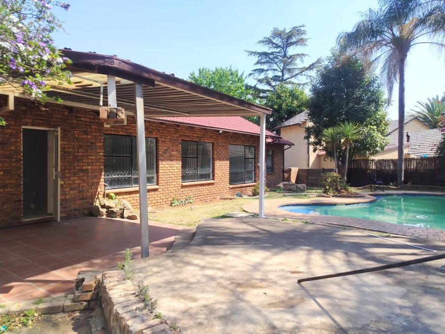 To Let 3 Bedroom Property for Rent in Norkem Park Gauteng