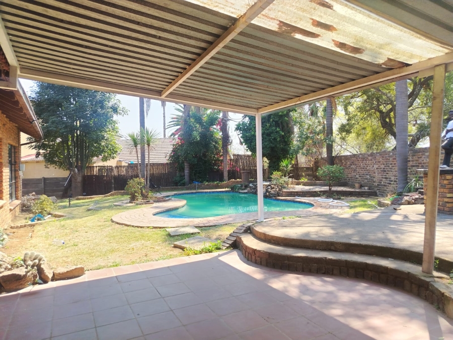 To Let 3 Bedroom Property for Rent in Norkem Park Gauteng