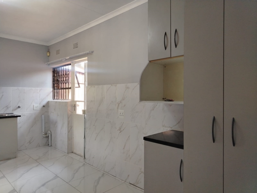 To Let 3 Bedroom Property for Rent in Norkem Park Gauteng