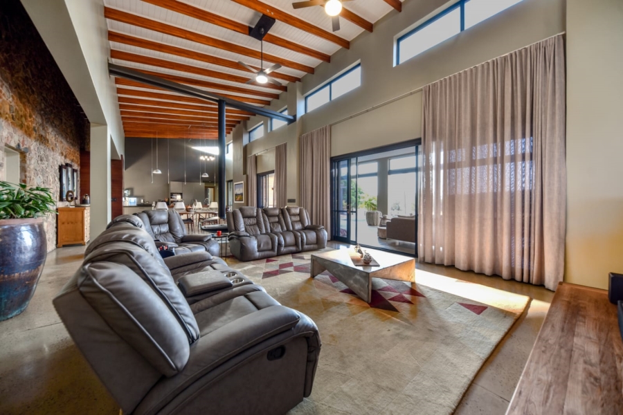4 Bedroom Property for Sale in Sable Hills Gauteng