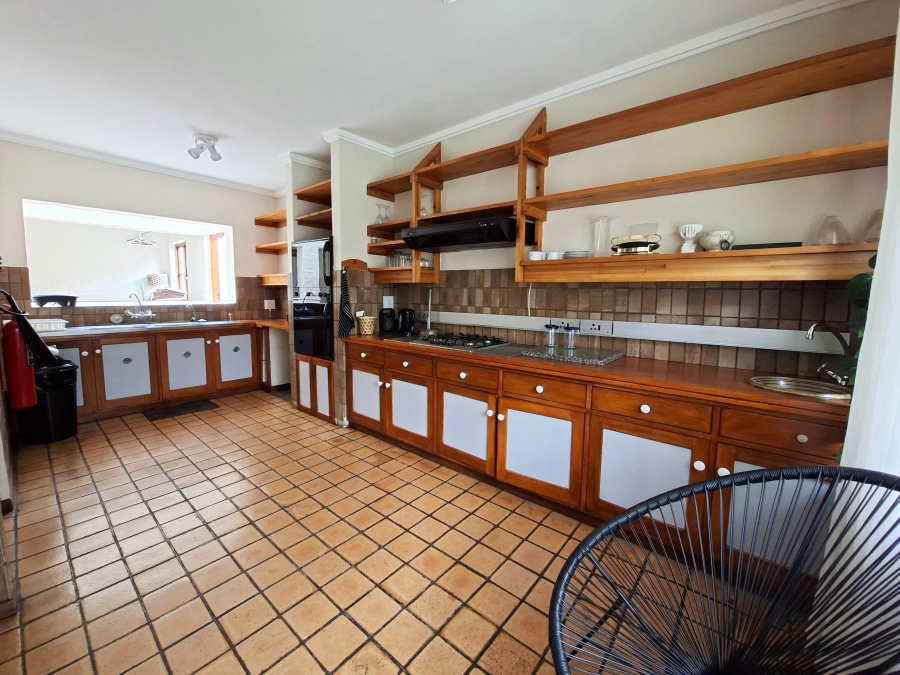4 Bedroom Property for Sale in Waterkloof Ridge Gauteng