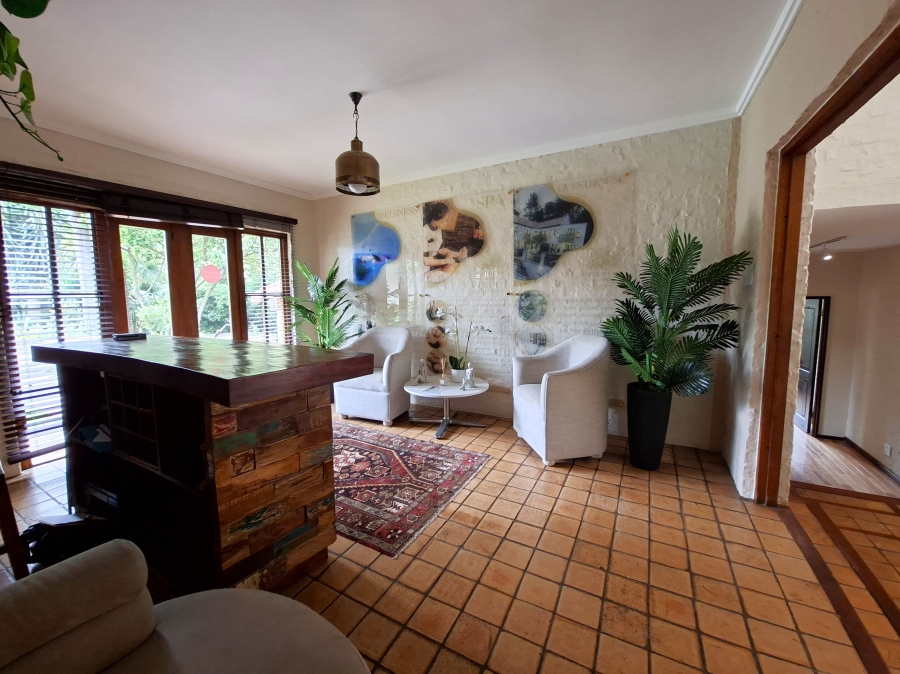 4 Bedroom Property for Sale in Waterkloof Ridge Gauteng