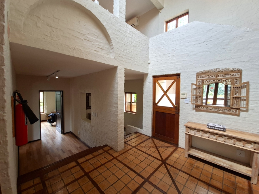 4 Bedroom Property for Sale in Waterkloof Ridge Gauteng