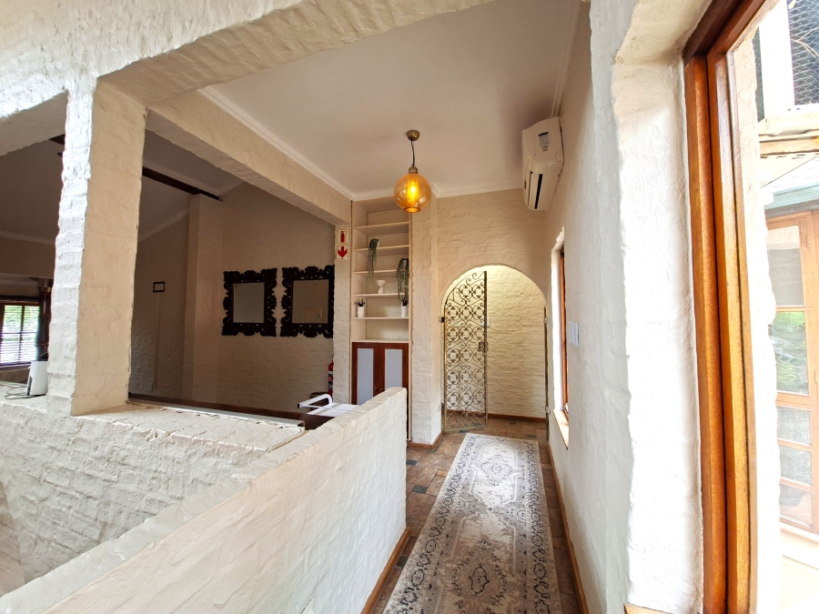 4 Bedroom Property for Sale in Waterkloof Ridge Gauteng