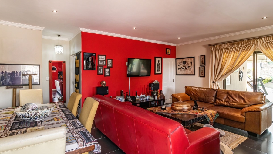 To Let 3 Bedroom Property for Rent in Buccleuch Gauteng