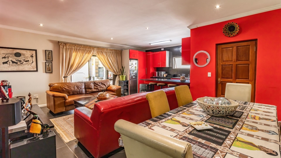 To Let 3 Bedroom Property for Rent in Buccleuch Gauteng