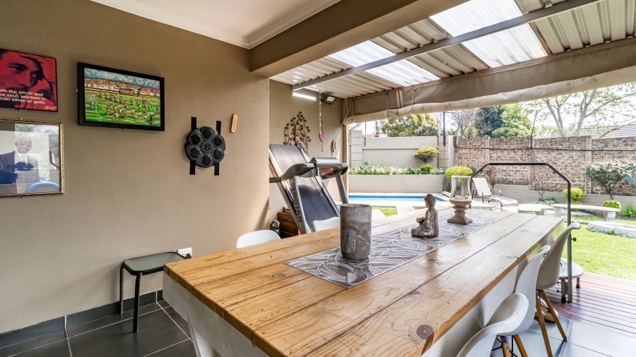 To Let 3 Bedroom Property for Rent in Buccleuch Gauteng