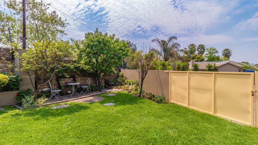 To Let 3 Bedroom Property for Rent in Buccleuch Gauteng