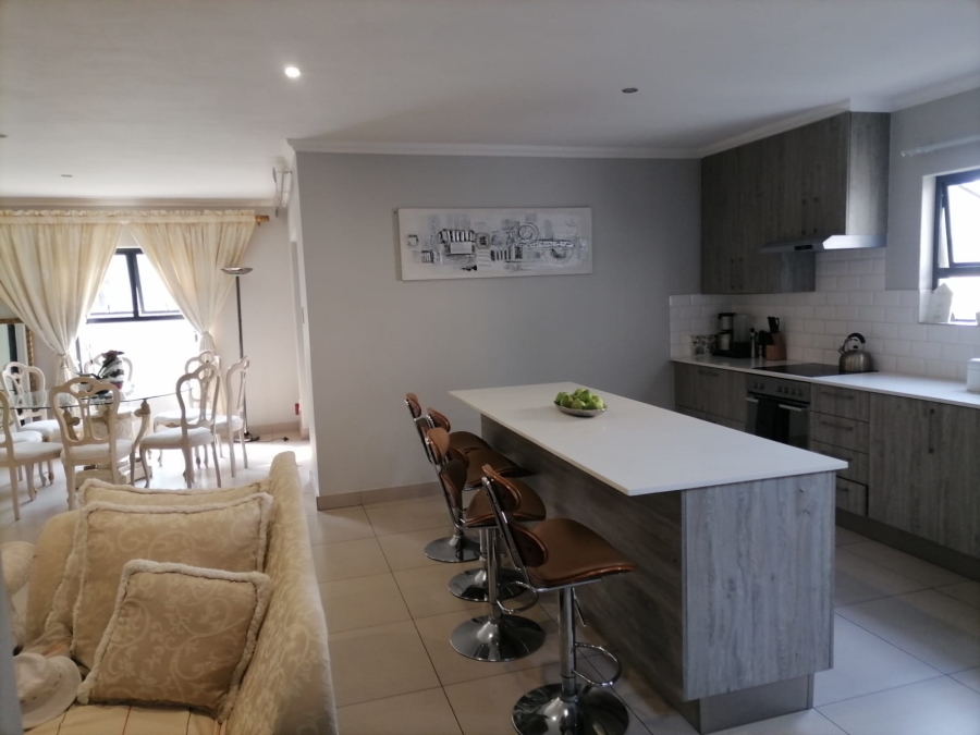 4 Bedroom Property for Sale in Raslouw Gauteng
