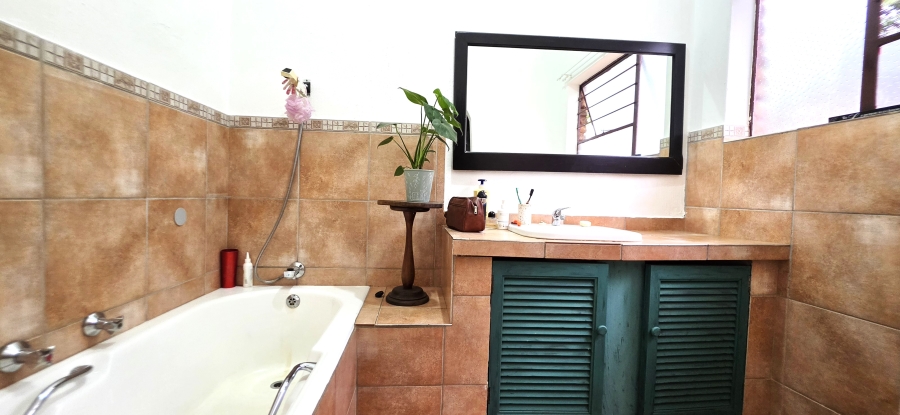 4 Bedroom Property for Sale in Wierda Park Gauteng