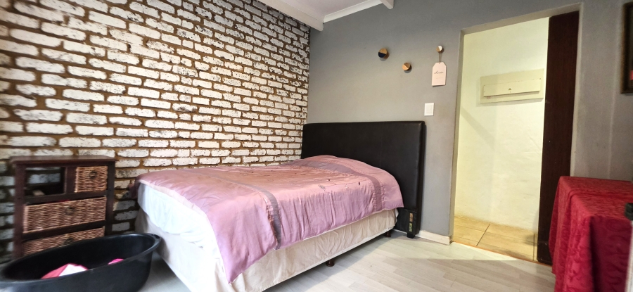 4 Bedroom Property for Sale in Wierda Park Gauteng