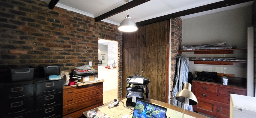 4 Bedroom Property for Sale in Wierda Park Gauteng