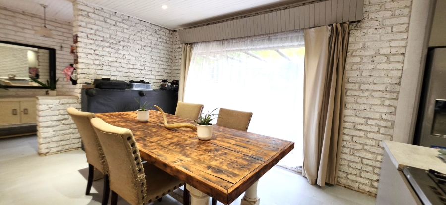 4 Bedroom Property for Sale in Wierda Park Gauteng