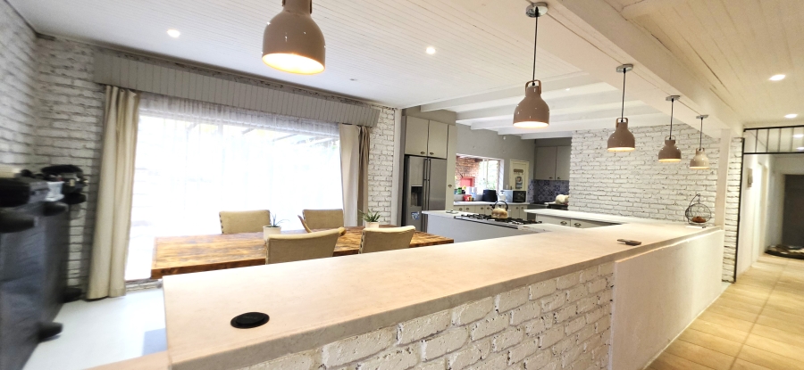 4 Bedroom Property for Sale in Wierda Park Gauteng