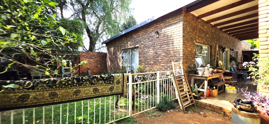 4 Bedroom Property for Sale in Wierda Park Gauteng