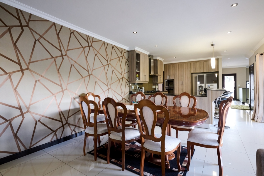 4 Bedroom Property for Sale in Waterfall Country Village Gauteng