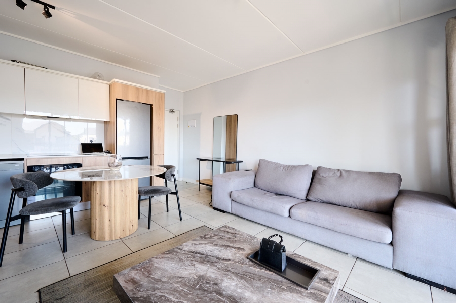 1 Bedroom Property for Sale in Waterfall Gauteng