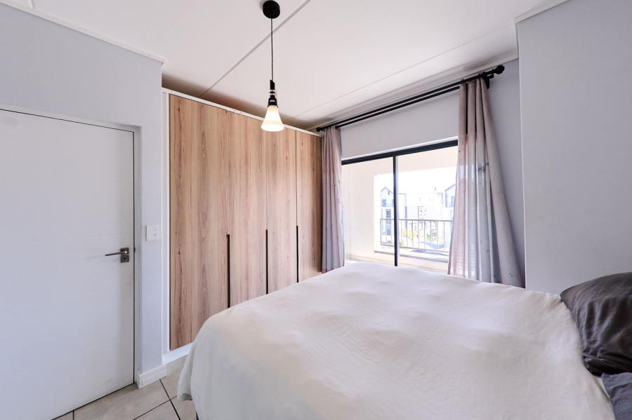 1 Bedroom Property for Sale in Waterfall Gauteng
