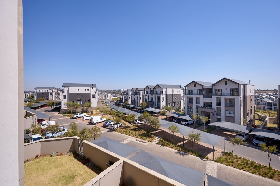 1 Bedroom Property for Sale in Waterfall Gauteng
