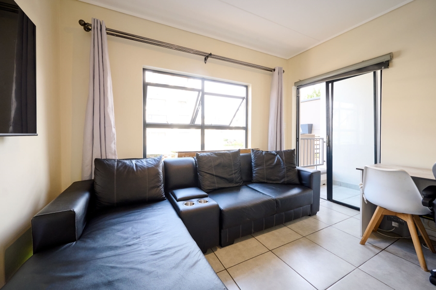 1 Bedroom Property for Sale in Waterfall Gauteng
